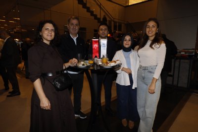 Galeri Fotoğrafı