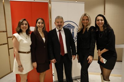 Galeri Fotoğrafı